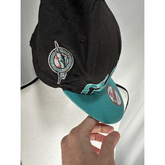 New Era Florida Marlins MLB Cap One Size Black Teal Snap Back Baseball - Picture 9 of 9
